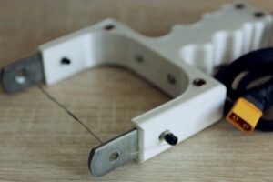 Read more about the article Hot Wire Cutter
