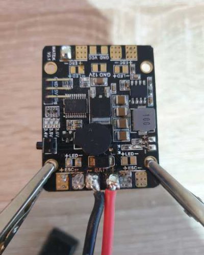 Power Distribution Board (PDB) Power Distribution Board (PDB)